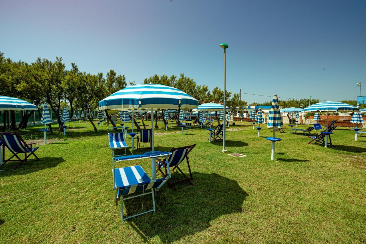 Club Del Sole Roseto Degli Abruzzi Easy Camping Village Εξωτερικό φωτογραφία