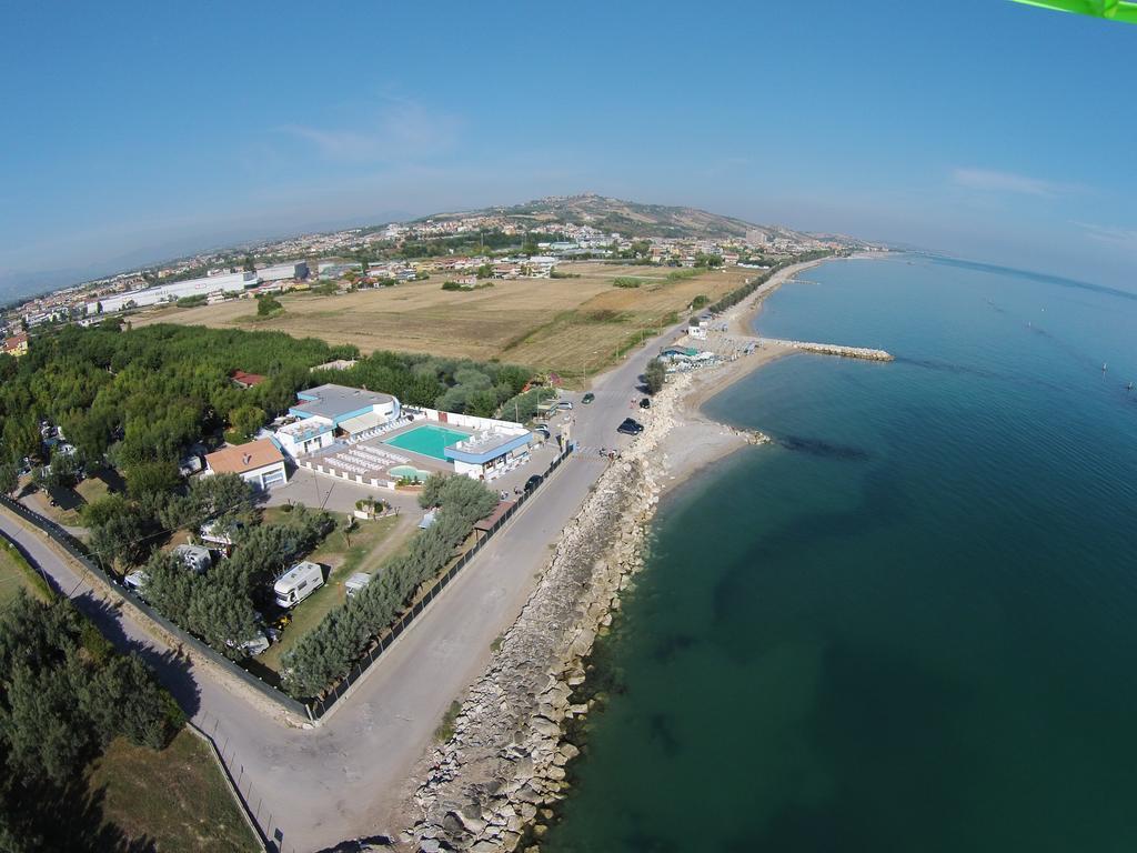 Club Del Sole Roseto Degli Abruzzi Easy Camping Village Εξωτερικό φωτογραφία